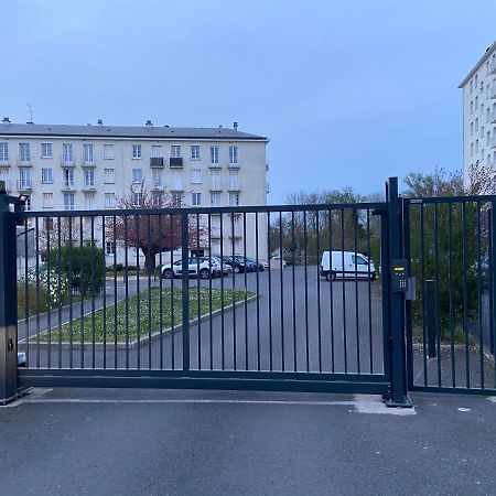 Bel F3 Quartier Pignoux 1 Km Centre Ville Bourges Zewnętrze zdjęcie